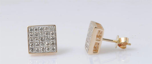 8599E Earring With Diamond