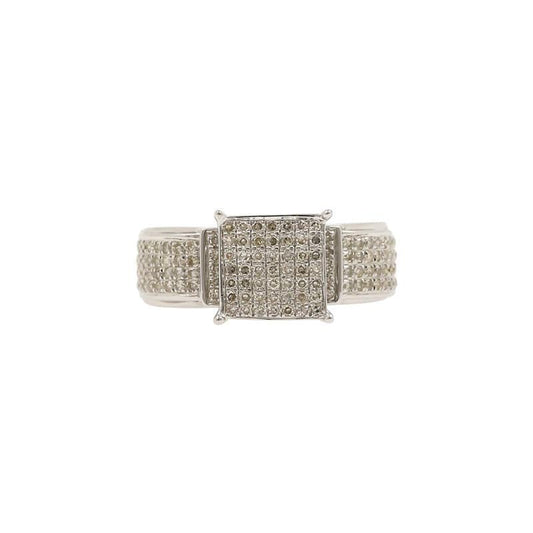 8897R Ring With Diamond
