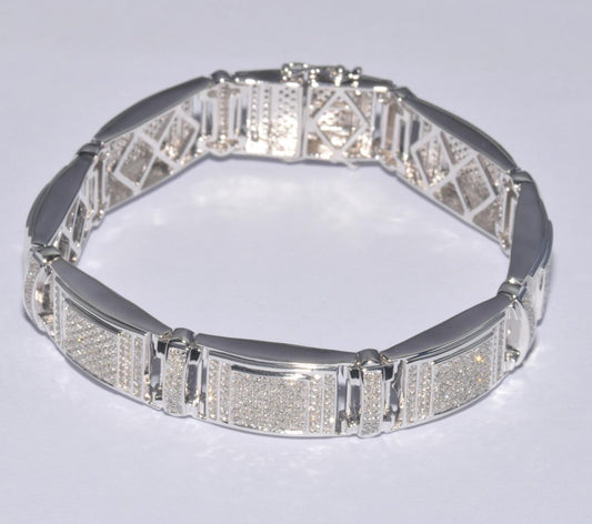 8914BR Bracelet With Diamonds