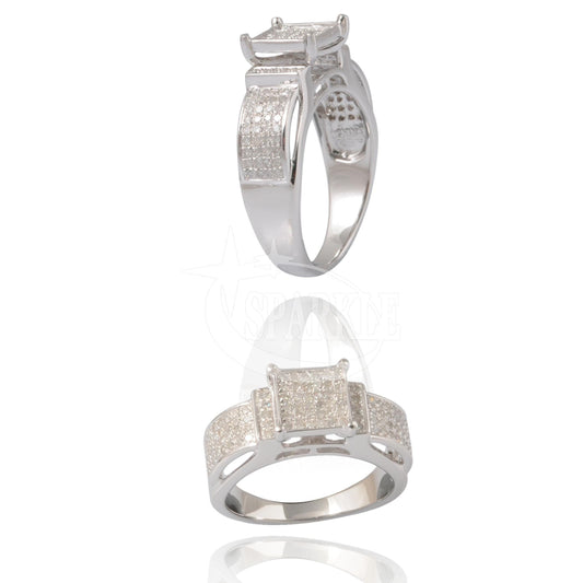 9038R Ring With Diamond