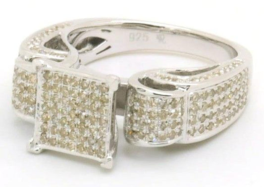 9863R Ring With Diamond
