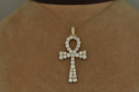 SD14315P Pendant With Diamond